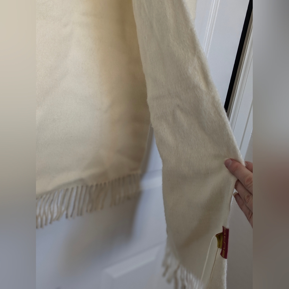 KUNA 100% Baby Alpaca Scarf Cream Scarf Soft Breathable Wool - Picture 5 of 7